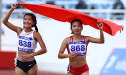 Nguyễn Thị Oanh 'mở hàng' HCV cho điền kinh Việt Nam tại SEA Games 31