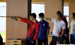 Xạ thủ Trần Quốc Cường giành HCV bắn súng 50m tại SEA Games 31