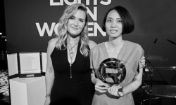Nữ đạo diễn người Việt thắng giải truyền cảm hứng tại LHP Cannes 2022
