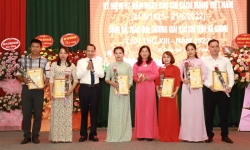 Nhiều địa phương tổ chức kỷ niệm 97 năm Ngày Báo chí Cách mạng Việt Nam và trao Giải Báo chí