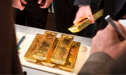 Các nước G7 sẽ cấm nhập khẩu vàng của Nga