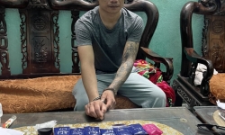Bắt 2 đối tượng, thu giữ gần 6.000 viên ma túy ở Quảng Bình