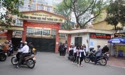 Trường có điểm Ngữ văn cao nhất Hà Nội vẫn thua xa trường làng Nghệ An