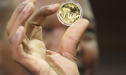 Zimbabwe: Lạm phát lập đỉnh 257%, đồng tiền vàng sẽ giúp ích gì?