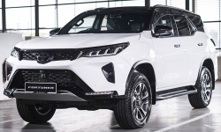 Toyota Fortuner 2023 nâng cấp ra mắt tại thị trường Malaysia có gì hot?