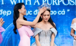 Hoa hậu Thế giới Việt Nam 2022 bán vương miện với giá 3 tỷ đồng