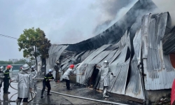 Khởi tố vụ án cháy nhà kho khiến 1 người thiệt mạng ở Hà Nội