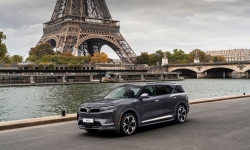 Báo Pháp: 4 mẫu SUV của VinFast “làm mưa làm gió” tại Paris Motor Show 2022