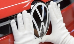Volkswagen sẽ chỉ sản xuất ô tô điện ở châu Âu từ năm 2033