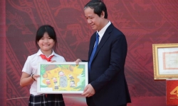 Bộ trưởng Nguyễn Kim Sơn: 'Nhà giáo phải làm thật tốt các công việc của mình'