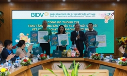 BIDV dành 20 tỷ đồng tặng quà Tết cho người nghèo Xuân Quý Mão 2023