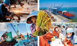 Kinh tế Việt Nam: Bứt tốc mạnh mẽ trong năm 2022, dốc toàn lực cho những mục tiêu cao hơn trong năm 2023