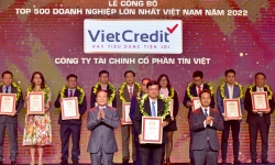 Lần thứ hai liên tiếp, VietCredit được vinh danh top 500 doanh nghiệp lớn nhất Việt Nam VNR500 2022