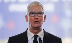 CEO Tim Cook của Apple bị cắt giảm hơn 40% lương