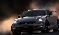 Nissan bổ sung thêm phiên bản đặc biệt cho dòng xe GT-R