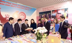Chủ tịch Hội Nhà báo Việt Nam Lê Quốc Minh thăm Hội báo Xuân Vĩnh Phúc