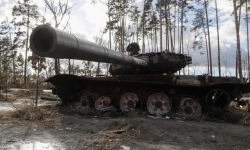 Nghiên cứu: Nga mất một nửa số xe tăng ở Ukraine