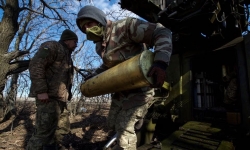 Ukraine thề không từ bỏ Bakhmut, Nga kêu gọi thêm tiếp viện