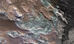 Phát hiện phần còn lại của sông băng cổ đại trên Sao Hỏa