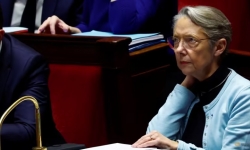 Thủ tướng Pháp đề nghị đối thoại về cuộc khủng hoảng cải cách lương hưu