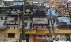 Hà Nội: Thị trường mua bán chung cư cũ nhộn nhịp trở lại
