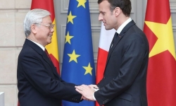 Việt Nam - Pháp: Nửa thế kỷ một mối quan hệ “đặc biệt, mạnh mẽ”