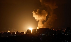 Gaza bắn rocket sau cái chết của tù nhân tuyệt thực, Israel không kích đáp trả