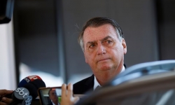 Cảnh sát bắt các trợ lý của cựu Tổng thống Brazil Bolsonaro trong vụ đột kích