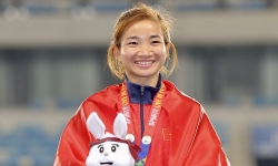 Giành 4 Huy chương Vàng tại SEA Games 32, Nguyễn Thị Oanh nhận được bao tiền thưởng?
