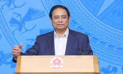 Thủ tướng Phạm Minh Chính: Hoàn thiện thủ tục pháp lý liên quan tới việc công bố hết dịch COVID-19