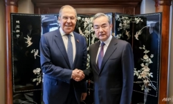 Ông Vương Nghị gặp hai ông Blinken và Lavrov bên lề hội nghị ASEAN