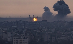 Israel lên kế hoạch tràn quân vào Gaza, Hamas dọa giết con tin