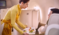 Vietnam Airlines số hóa thực đơn suất ăn, đồ uống trên các chuyến bay