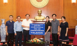 BHXH Việt Nam ủng hộ 200 triệu đồng 'Xây dựng nhà Đại đoàn kết cho hộ nghèo tỉnh Điện Biên'
