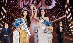 Nam A Bank trao thưởng cho Top 5 Hoa hậu Hoàn vũ Việt Nam 2023 – Miss Cosmo VietNam