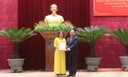 Hòa Bình khen thưởng cho 23 tác phẩm xuất sắc tại lễ trao Giải Búa liềm vàng lần thứ VIII