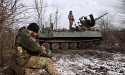 Chiến sự Nga - Ukraine tròn 2 năm: Kiev chuyển từ tấn công sang phòng thủ