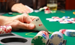 Bác sĩ chỉ ra nghiện cờ bạc là bệnh lý tâm thần thường gặp của người