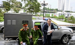 Chủ tịch Tân Hoàng Minh và đồng phạm hầu tòa trong vụ lừa đảo hơn 8.600 tỷ đồng của nhà đầu tư