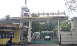 Bệnh viện Đa khoa tỉnh Nam Định hiện thiếu khoảng 300 người làm việc