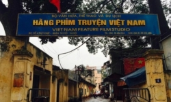 Công ty nợ thuế, Chủ tịch Hãng phim truyện Việt Nam bị tạm hoãn xuất cảnh