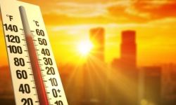 Dự báo thời tiết 2/4/2024: Bắc Bộ và Trung Bộ nắng nóng gay gắt