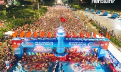 Tiền Phong Marathon đánh dấu kỷ lục về số lượng vận động viên tham gia