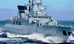 Houthi lại tấn công tàu ở Biển Đỏ, lực lượng Anh và tàu chiến Đức phải liên tiếp đánh chặn