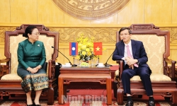 Tỉnh Ninh Bình luôn kiên định và theo đuổi định hướng phát triển mối quan hệ hữu nghị với Lào