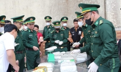Bắt 2 đối tượng người Lào vận chuyển ma túy 'khủng' qua Hà Tĩnh