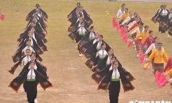 Độc đáo điệu múa Xòe của đồng bào dân tộc Thái ở Điện Biên