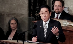 Thủ tướng Nhật Bản nói Ukraine sẽ sụp đổ nếu không có viện trợ của Mỹ