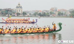 Phú Thọ: Đội chải Bạch Hạc vô địch giải Bơi chải thành phố Việt Trì mở rộng 2024