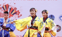 Trình diễn múa Yosakoi tại Lễ hội Văn hóa Việt Nam - Nhật Bản 2024